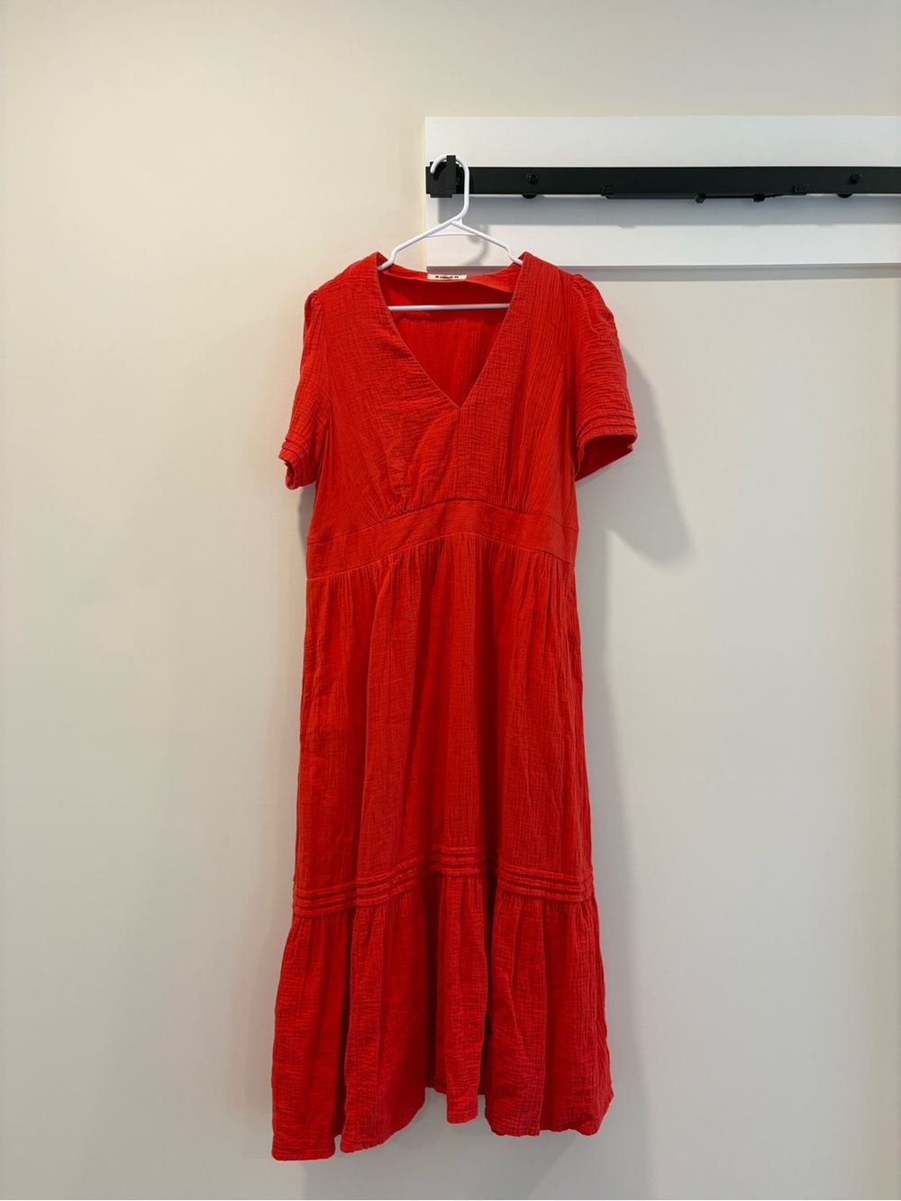 BODEN Eve Tiered Puff Sleeve Dress